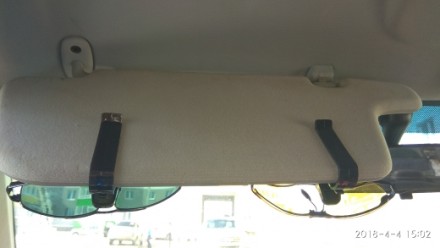 Нужная вещь для хранения очков на козырьке в салоне авто
Для удобного крепления. . фото 7