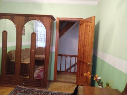 Продается  2 этажный дом  из белого кирпича с отдельным двором, возле леса, в Ба. Балабановка. фото 5