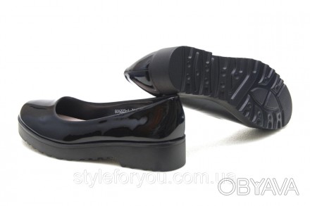 Туфли лакированные женские черные на платформе
Черные лаковые туфли на платформе. . фото 1