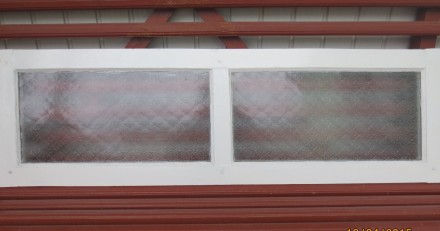 Вікна дерев'яні, засклені подвійні різні та віконні рами з ручками:
1. Вік. . фото 6