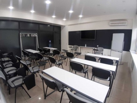 Вашему вниманию предлагается уютный конференц зал в Бизнес Центре АРМАРИС (35 м2. . фото 3