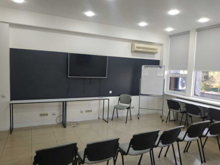 Вашему вниманию предлагается уютный конференц зал в Бизнес Центре АРМАРИС (35 м2. . фото 2