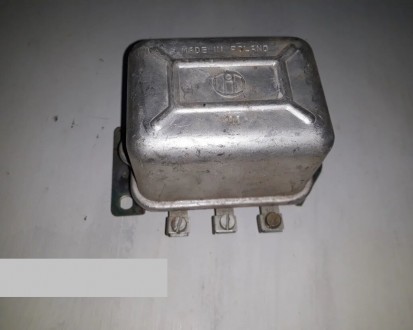 Регулятор напряжения 12V RG15K ЖУК . СССР.. Харьков. фото 1 Регулятор напряжения 12V RG15K ЖУК . СССР.. Харьков. фото 1