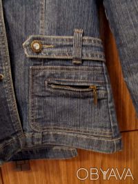 Продам джинсовую куртку-пиджак б/у.  Состояние отличное.
Размер 44(s).
Плечи 4. . фото 6