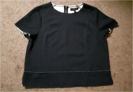 Топик темно-синий новый Banana Republic размер L состав 55% cotton,45% polyester. Київ. фото 1 Топик темно-синий новый Banana Republic размер L состав 55% cotton,45% polyester. Київ. фото 1