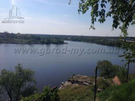 Продам загородный дом 400 кв.м. на берегу (устье) реки Сура.. Дніпро. фото 1 Продам загородный дом 400 кв.м. на берегу (устье) реки Сура.. Дніпро. фото 1