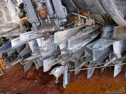 Boat-Motors
Разборка подвесных лодочных моторов. 2-х, 4-х, тактных. Большой мод. . фото 4