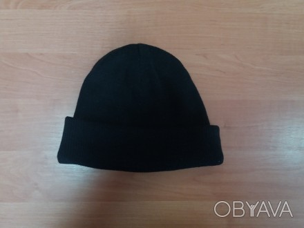Продам мужскую зимнюю шерстяную шапку чёрного  цвета в отличном состоянии. Оазме. . фото 1