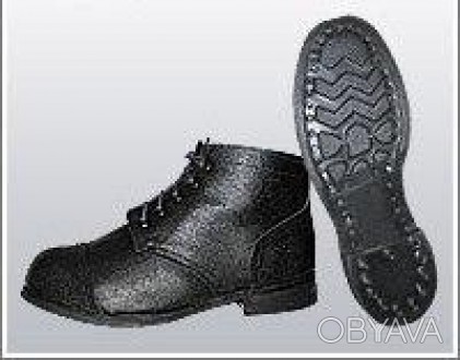 Ботинки комбинированные (кожа/кирза) на гвоздевой подошве
Ботинки из натуральной. . фото 1