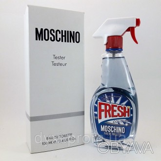 Известный бренд Moschino порадовал своих поклонниц новой эпатажной туалетной вод. . фото 1