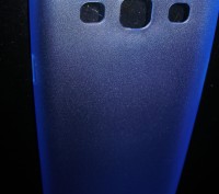 Полупрозрачный матовый силиконовый чехол для Samsung i9300 Galaxy S3
материал: . . фото 3