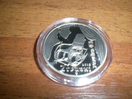 юбилейные монеты Украины 2 гривны в.12.84.д.31мм.т.35.000.год 2019.серия Выдаюши. . фото 3