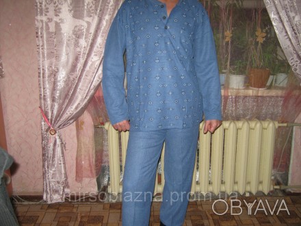  Мужская пижама голубого (3 оттенка) и зеленого цветов: кофта - рисунок - геомет. . фото 1