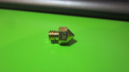  Сопло для экструдера МК8 3D-принтера под 1.75 мм филамент (нить). Чем меньше вы. . фото 3