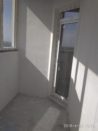 В продажу предлагается квартира состояние от строителей ,в сданном доме .
 Очен. Киевский. фото 7