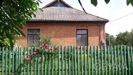 Продам дом в с.Прибугское (Красная Зорька) 12 км от г.Хмельницкого по Винницкой . . фото 1