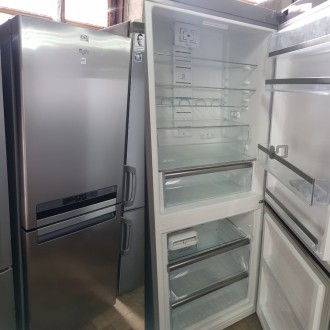Холодильник в ідеальному стані та повністю робочий. 
Є доставка по Києву та киї. . фото 2