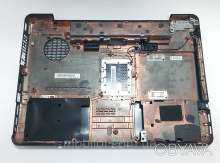 Корпус Toshiba A300 (NZ-9987) 
Часть корпуса поддон и стол к ноутбуку Toshiba A3. . фото 1