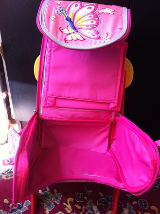 Школьный рюкзак розового цвета с 3D изображением бабочки подойдет для девочек на. . фото 9