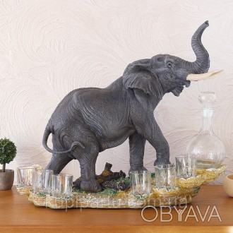 Слон на скале, так смотрится сувенир от компании Гранд-Презент. Штоф выполнен из. . фото 1