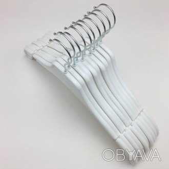 Пластиковые вешалки плечики W-VK42 белого цвета.
Цена указана за 1 упаковку, в у. . фото 1