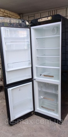 Ексклюзивный холодильник в ретро стиле Смег Smeg FAB32LNE1 Черный А+++ No Frost
. . фото 4