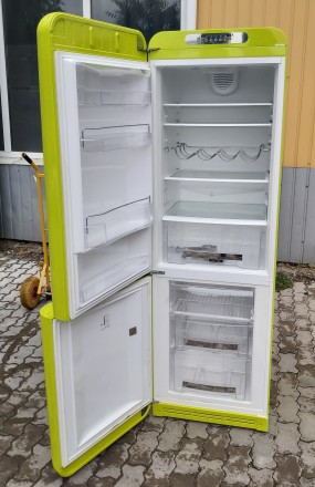 Холодильник Смег Smeg FAB32LVEN1 А++ No Frost б/у цвет лайм
Доставка оригинальн. . фото 9