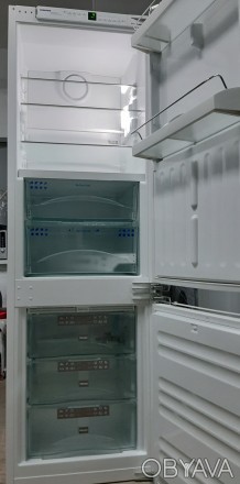 Встраиваемый холодильник Либхер LIEBHERR ICBN 3056 No Frost б/у
Доставка холоди. . фото 1