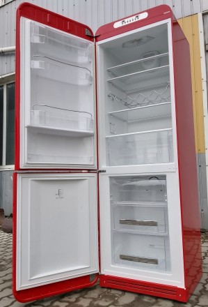 Ексклюзивный холодильник в ретро стиле Смег Smeg FAB32LRN1 Красный А++
Доставка. . фото 6