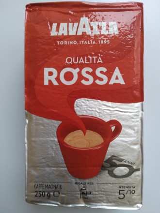 Итальянский молотый кофе LAVAZZA ROSSA 250г, Италия. Черкаси. фото 1 Итальянский молотый кофе LAVAZZA ROSSA 250г, Италия. Черкаси. фото 1