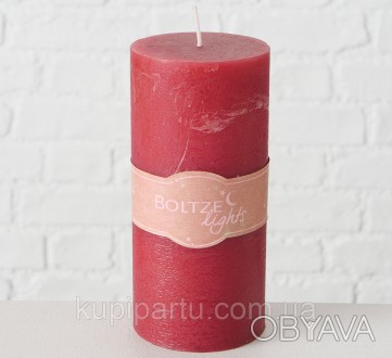 Высокая декоративная свеча цилиндрической формы из красного воска брэнда «Boltze. . фото 1