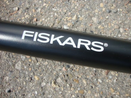 продам лопату длинную штыковую Fiskars 
код лопаты 131413
длинная штыковая хор. . фото 7