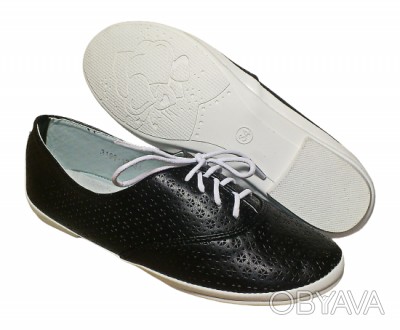 Черные мокасины туфли на шнуровке девочкам, размер 32 стелька 19,8 см
Артикул 
3. . фото 1