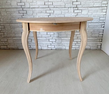 Итальянские деревянные столы, новые.
Шикарные итальянские столы выполнены из нат. . фото 4