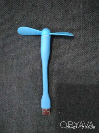 Портативный USB мини вентилятор (гибкий)