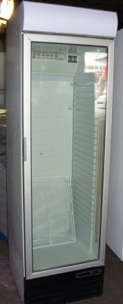 Холодильные шкафы в ассортименте.
Одно- и двухстворчатые.
Модели: SEG, UGUR, K. . фото 9