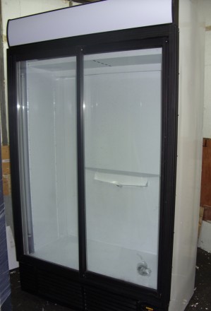 Холодильные шкафы в ассортименте.
Одно- и двухстворчатые.
Модели: SEG, UGUR, K. . фото 7