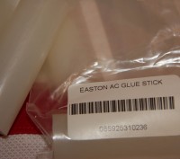 Клей Easton Glue Sticks 
имеет сильные адгезионные свойства, легко работать с п. . фото 3
