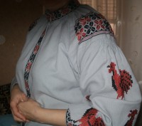 Жіноча вишиванка ручної роботи, виконана на коломийському домотканому полотні те. . фото 2