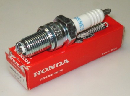 Оригинальная свеча зажигания HONDA (DR8ES) 9806958719 (98069-58719). Киев. фото 1 Оригинальная свеча зажигания HONDA (DR8ES) 9806958719 (98069-58719). Киев. фото 1