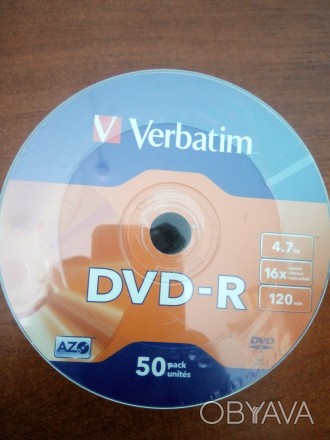 Наличие уточняйте..
Диск DVD-R Verbatim 4.7Gb 16X Wrap-box 50шт MATT SILVER про. . фото 1