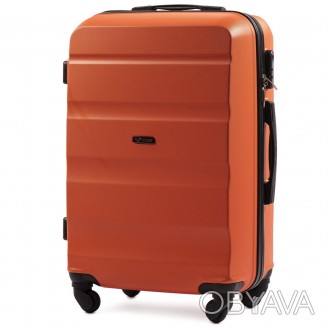 Середній пластиковий чемодан Wings AT01 на 4 колесах
Надійність валіз кампанії W. . фото 1