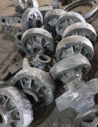 Ливарний завод ТОВ МетЕкспорт Груп пропонує лиття чорних металів: сталь, чавун, . . фото 4