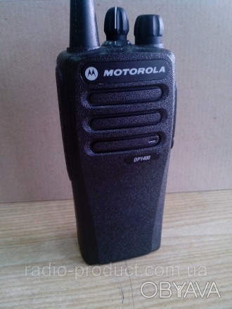 Motorola DP1400 аналогова/цифрова носимой радіостанція MDH01QDC9JC2ANB
Цифрова п. . фото 1