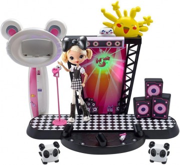 Kuu Kuu Harajuku Куколка Куу Куу Харадзюку Концертная сцена HJ5 Concert Stage. Київ. фото 1 Kuu Kuu Harajuku Куколка Куу Куу Харадзюку Концертная сцена HJ5 Concert Stage. Київ. фото 1