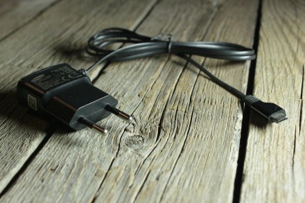 Сетевое Зарядное Устройство SAMSUNG (ETAOU10EBE) micro USB

- Описание: 

Се. . фото 5