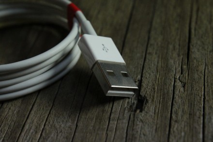 Кабель Apple Lightning to USB 2.0 (1m) (MD818ZM/A) Model A1480

- Описание:

. . фото 8