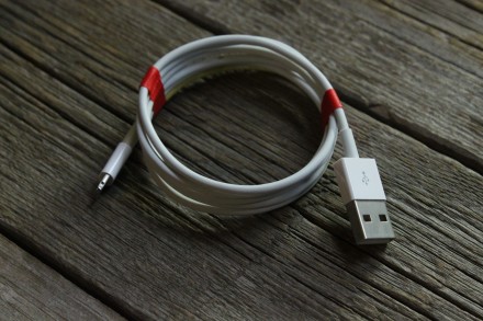 Кабель Apple Lightning to USB 2.0 (1m) (MD818ZM/A) Model A1480

- Описание:

. . фото 6