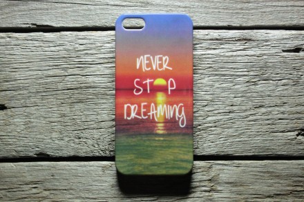Чехол - Накладка для IPhone 5/5S «NEVER STOP DREAMING»

- Описание. . фото 6