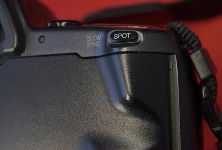 Minolta Dynax 500si Super является автофокусyсной зеркальной камерой для 35 -мм . . фото 12